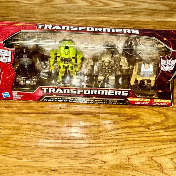 New Transformers Figures Set Of 4 - Picture 2 of 5